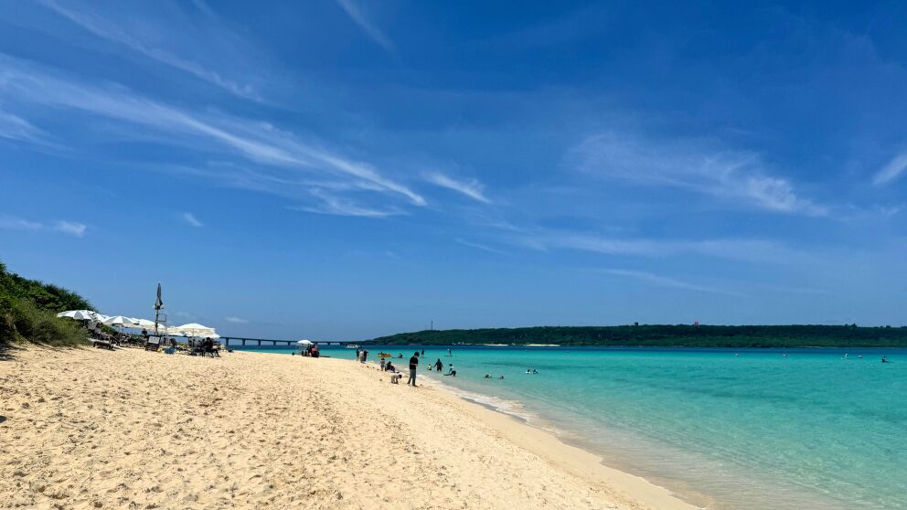 宮古島の前浜ビーチの様子